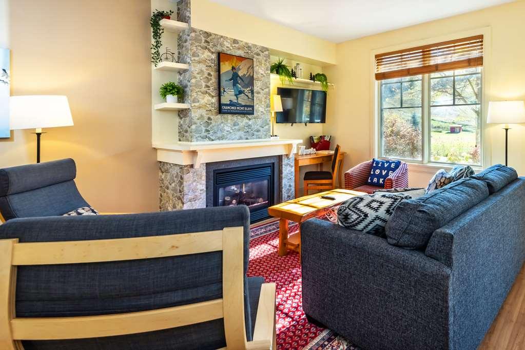 Calabogie Peaks Hotel, Ascend Hotel Member Room photo