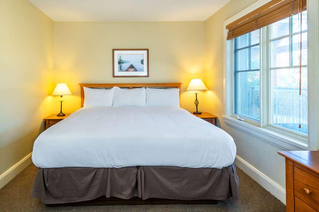 Calabogie Peaks Hotel, Ascend Hotel Member Room photo