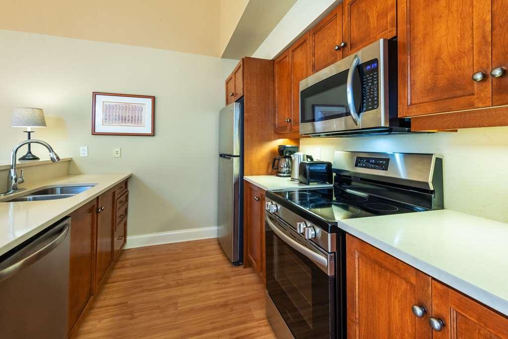 Calabogie Peaks Hotel, Ascend Hotel Member Room photo